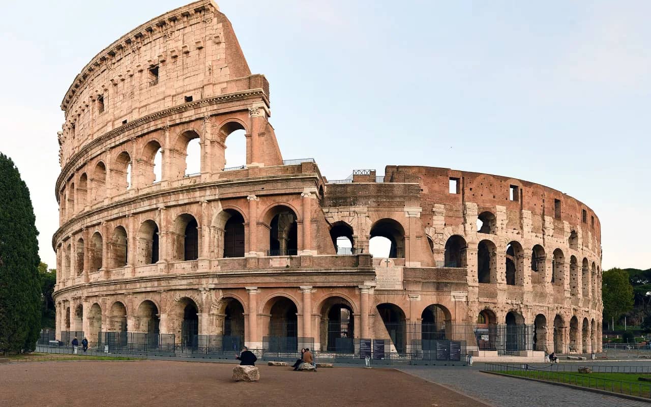 İtaliya üçün Roma — Kolizey