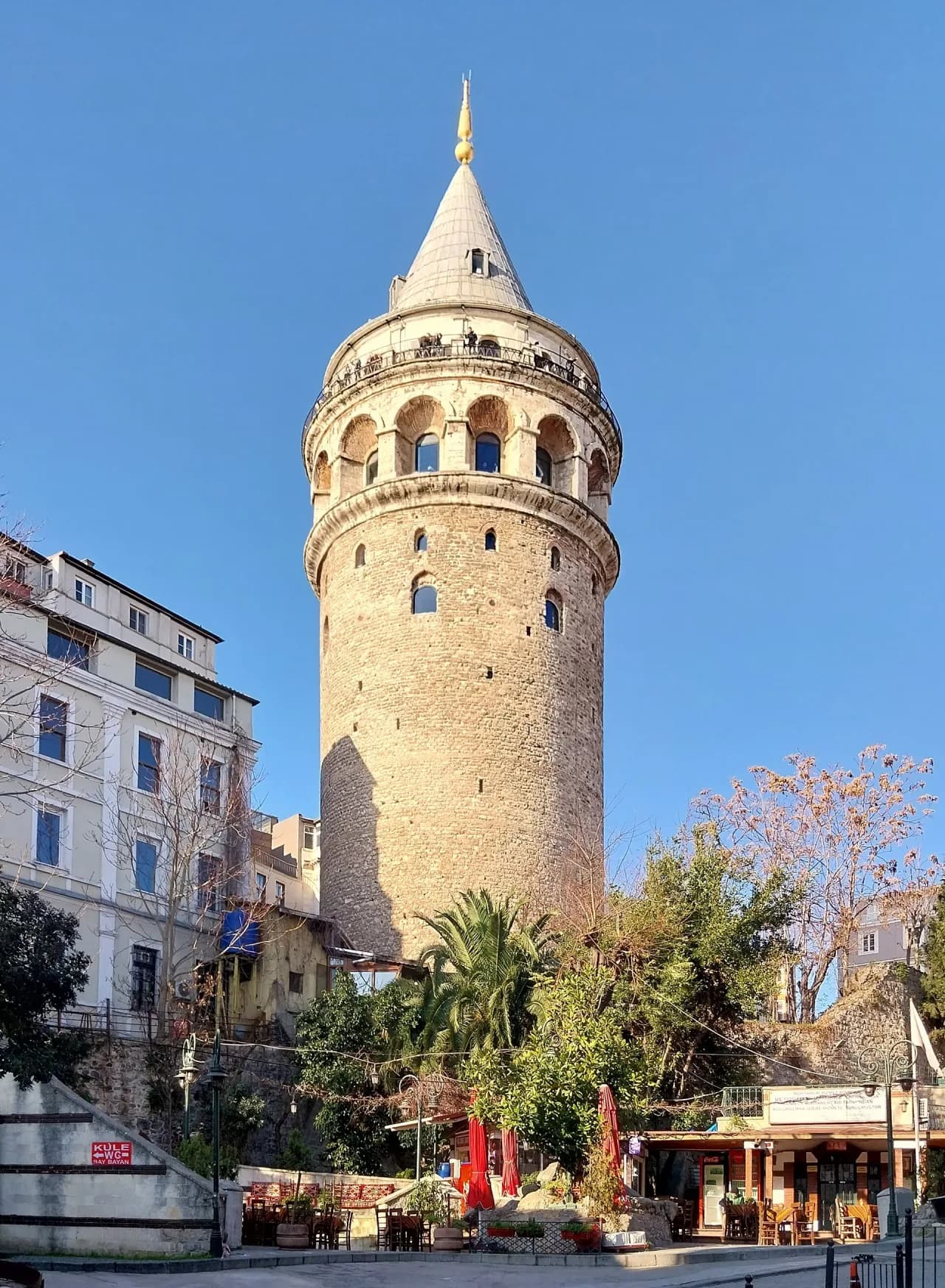İstanbulda Qalata qülləsi