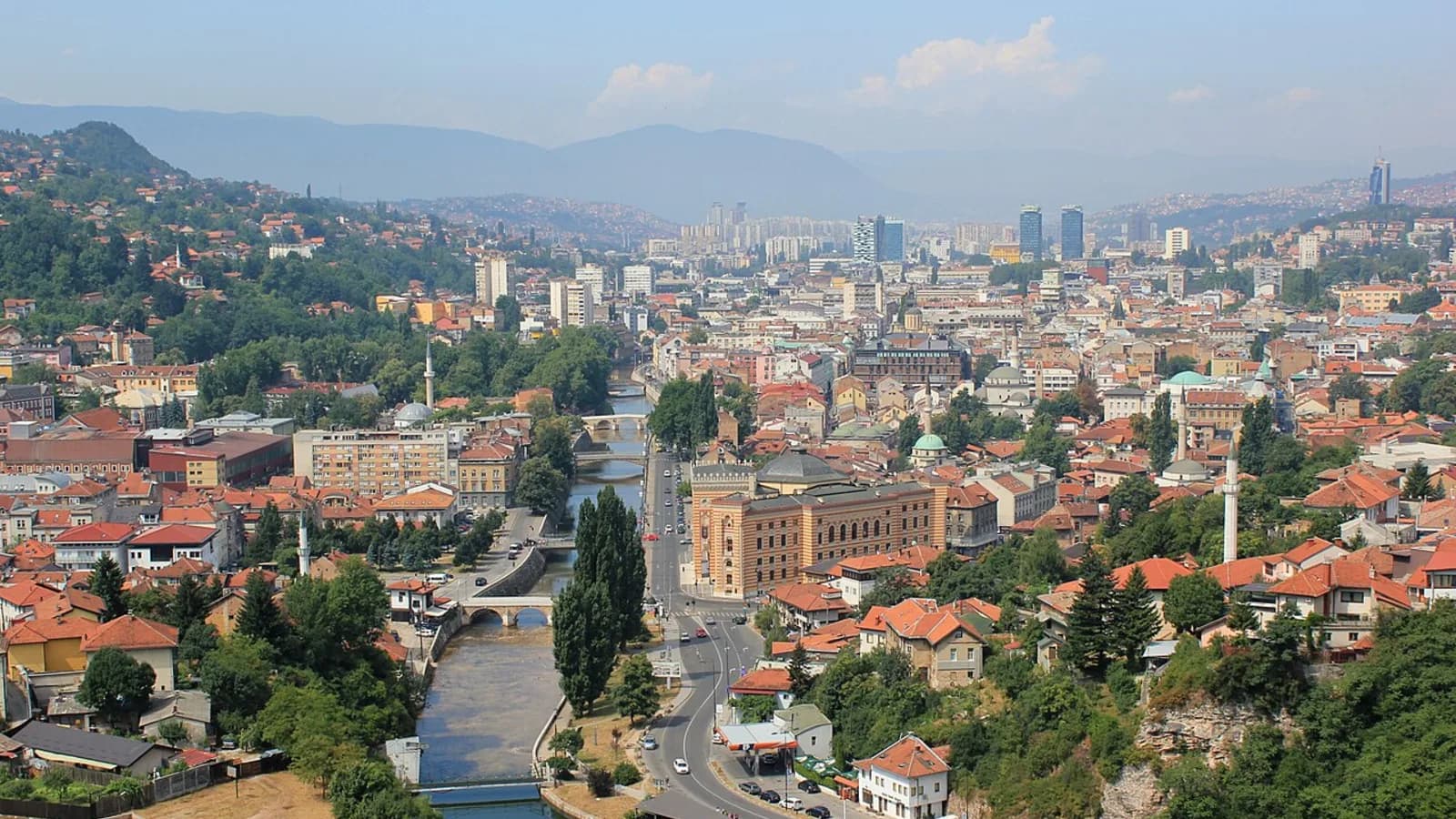 Sarayevo şəhər mənzərəsi