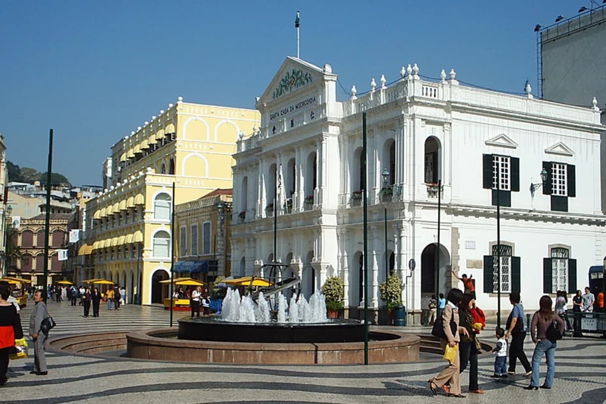 Senado meydanı