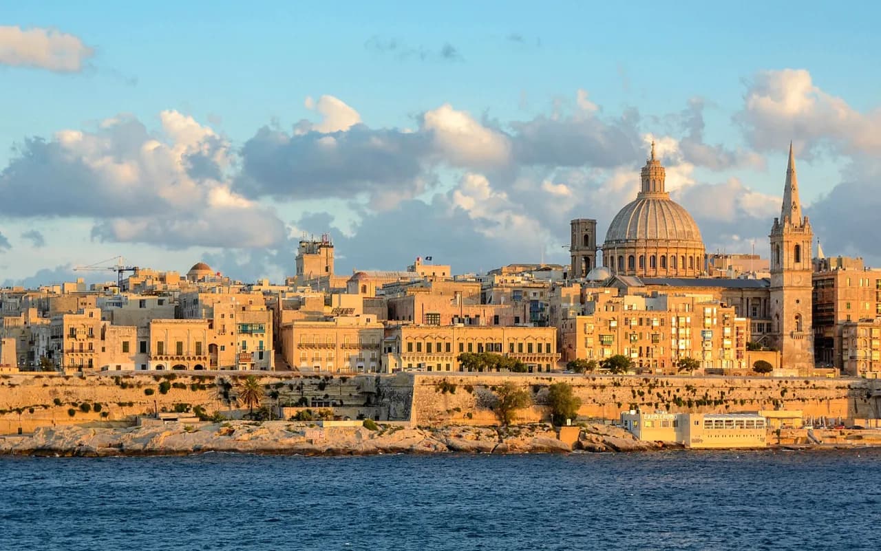 Valletta - liman mənzərəsi