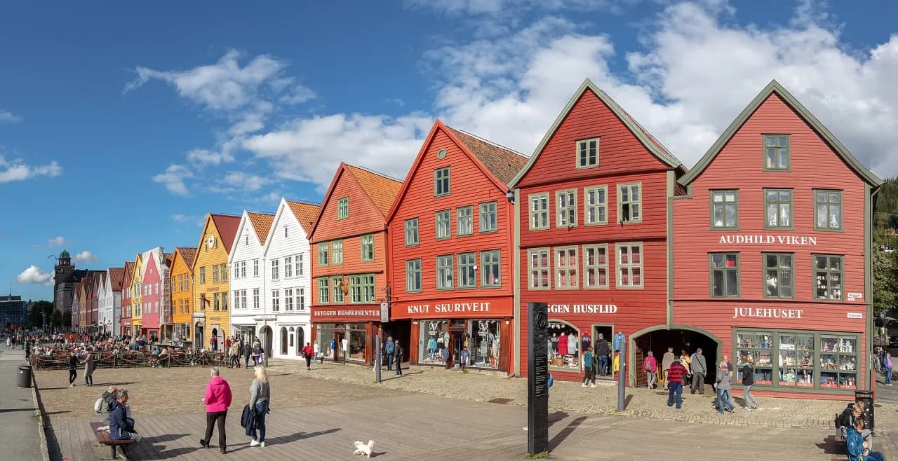 Bergen - Bryggen tarixi limanı