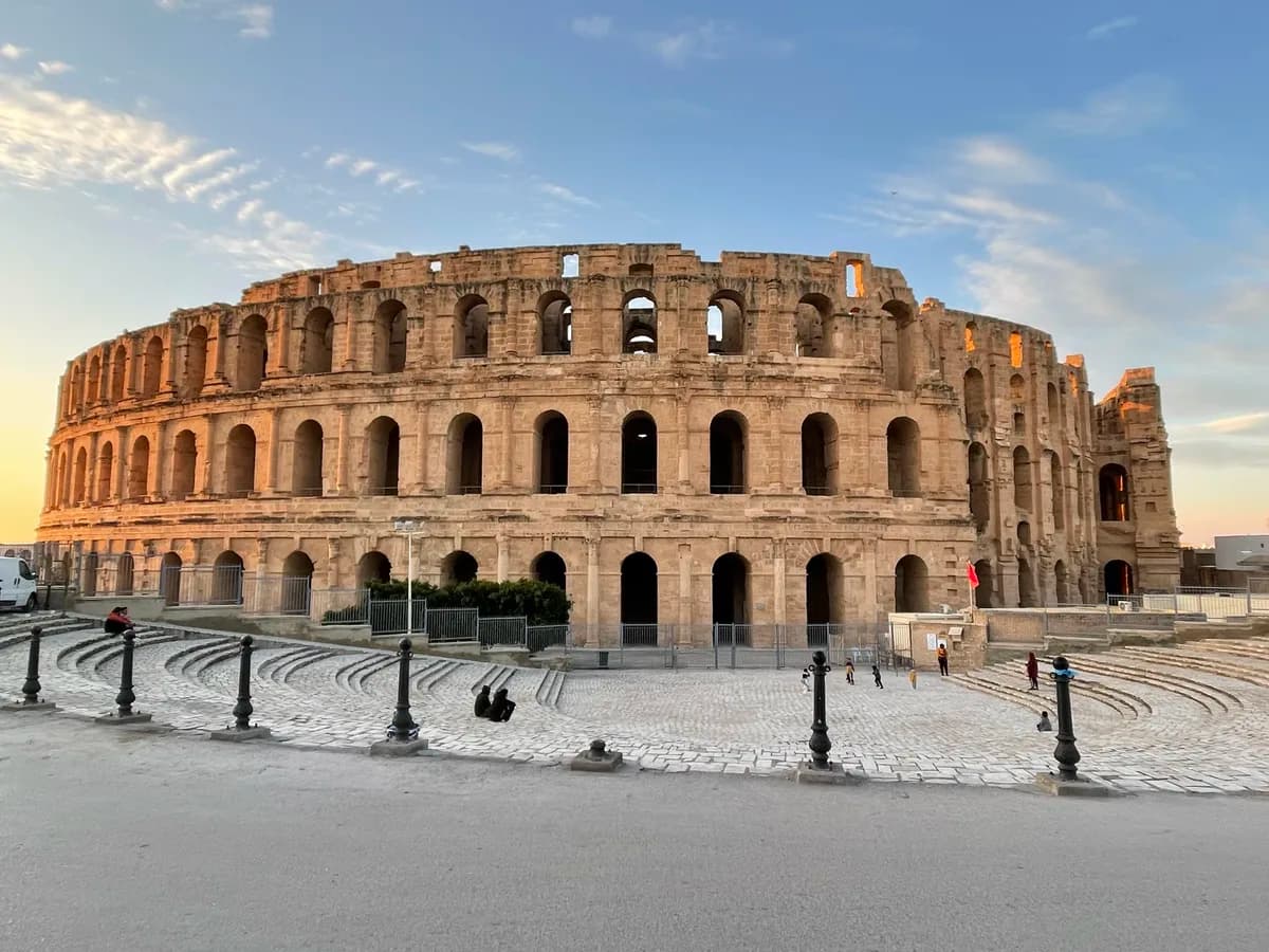 Tunisdə El-Cem qədim Roma amfiteatrı
