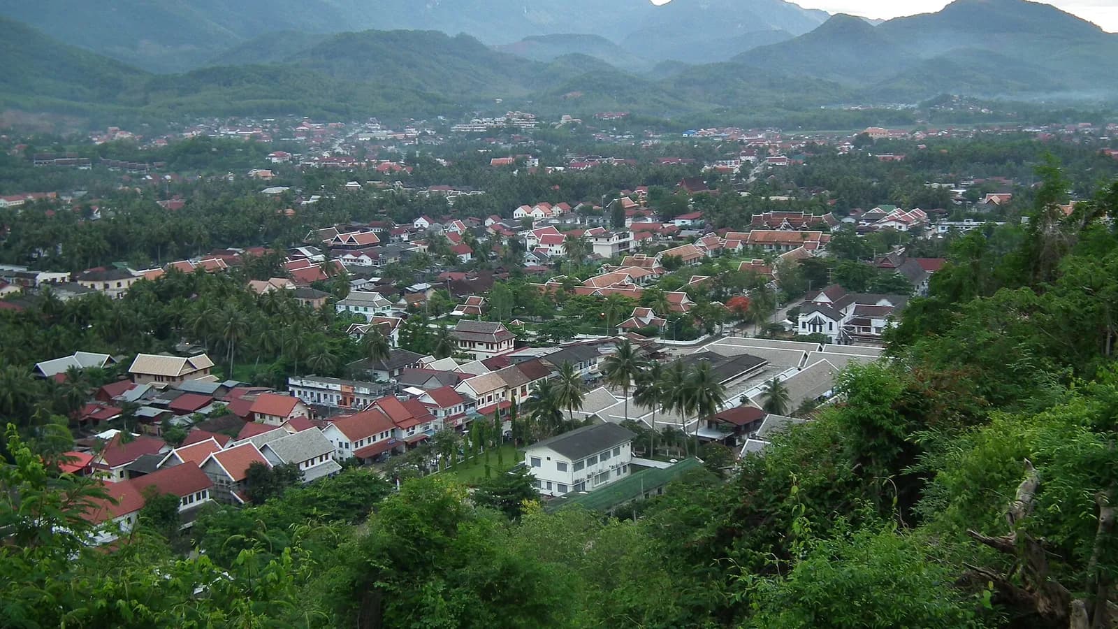 Laosda Luanq Prabanq mənzərəsi